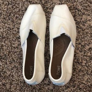 White glitter TOMS